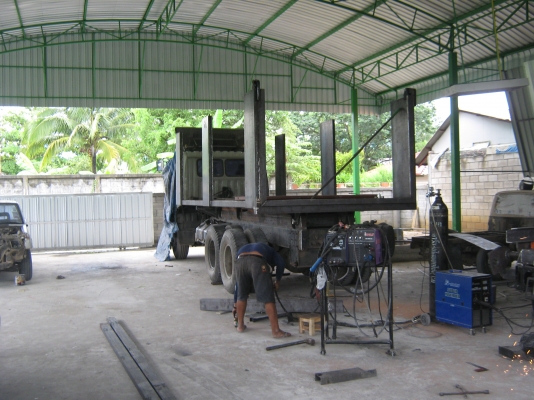 รับติดตั้งประกอบดั้มพ์ รถ 10 ล้อ สามมิตร 6ล้อ  รถปิ๊กอัพ ติดตั้งเครน  ราคากันเอง