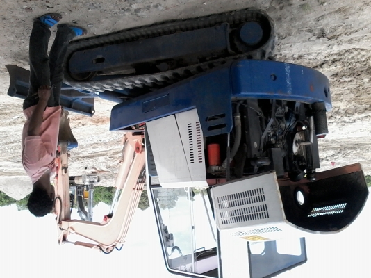 ขายรถแมคโค ihi pc30 Gx คอนโทรลน้ำมัน  ปั้มนิ้ว แทรกเหล็ก สภาพพร้อมลุย  ราคาจิ๊บๆๆ