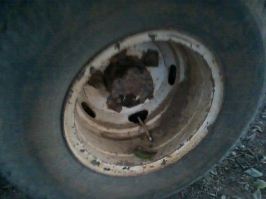 ***ขายแล้วครับขอบคุณ Truck2hand ขาย6ล้อสภาพดี ISUZU TL100 HP เครื่องดีแรง อึดทน ช่วงล่าง110 คัสซีดี มีบ้างสนิมบ้าง กระบะพื้นไม้คอกเหล็กกล่อง สภาพดี ไม่ผุ หัวเดิมสภาพดี เกียร์ดี คอนโซลดี ยางดี6เส้น พร้อมใช้ พร้อมลุยงาน ทะเบียนขาด1ปี เอกสารครบ ราคาต่อรองได้ ***ขายแล้วครับขอบคุณ Truck2hand ขาย6ล้อสภาพดี ISUZU TL100 HP เครื่องดีแรง อึดทน ช่วงล่าง110 คัสซีดี มีบ้างสนิมบ้าง กระบะพื้นไม้คอกเหล็กกล่อง สภาพดี ไม่ผุ หัวเดิมสภาพดี เกียร์ดี คอนโซลดี ยางดี6เส้น พร้อมใช้ พร้อมลุยงาน ทะเบียนขาด1ปี เอกสารครบ ราคาต่อรองได้