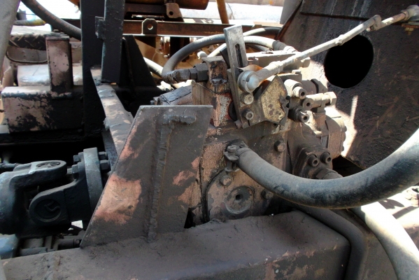 ขายด่วนรถสิบล้อโม่ปุนโม่ตรง6คิวคายาบ้าเครืองV8เครือง265แรง ขายด่วนรถสิบล้อโม่ปุนโม่ตรง6คิวคายาบ้าเครืองV8เครือง265แรง