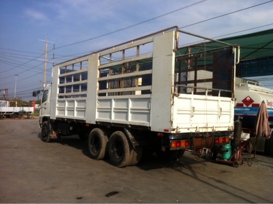 10ล้อhinoเมกก้ากะบะบรรทุกยาว7.5ม