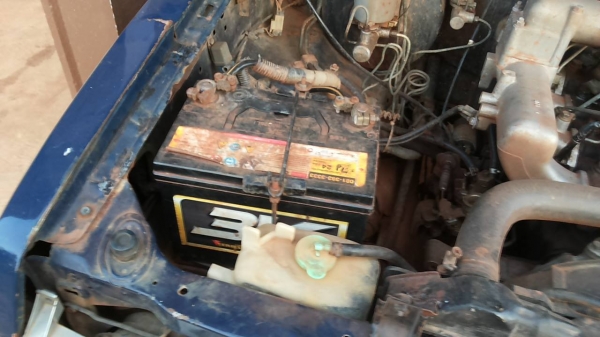 **75,000 บ.ต่อรอง**ขายกระบะตอนเดียว ราคาเบาๆ NISSAN BIG-M 2.5BD ฝาแดงจอดค้งแท้ ปี39/96 เครื่องเดิมเกียร์เดิม ฝาแดงแรงฤิทธิ์ อึดทน ประหยัด ช่วงล่างคัสซีดี มีตำหนิตามรูป กรบะดีพื้นปูกระบะ หัวเก๋งดี ภายในโอเค พ.พาวเวอร์ แอร์มีระบบ ยางดี4เส้น ทะเบียนเต็ม รถใช