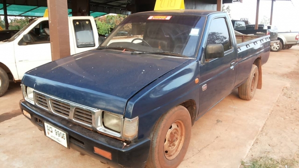 **75,000 บ.ต่อรอง**ขายกระบะตอนเดียว ราคาเบาๆ NISSAN BIG-M 2.5BD ฝาแดงจอดค้งแท้ ปี39/96 เครื่องเดิมเกียร์เดิม ฝาแดงแรงฤิทธิ์ อึดทน ประหยัด ช่วงล่างคัสซีดี มีตำหนิตามรูป กรบะดีพื้นปูกระบะ หัวเก๋งดี ภายในโอเค พ.พาวเวอร์ แอร์มีระบบ ยางดี4เส้น ทะเบียนเต็ม รถใช