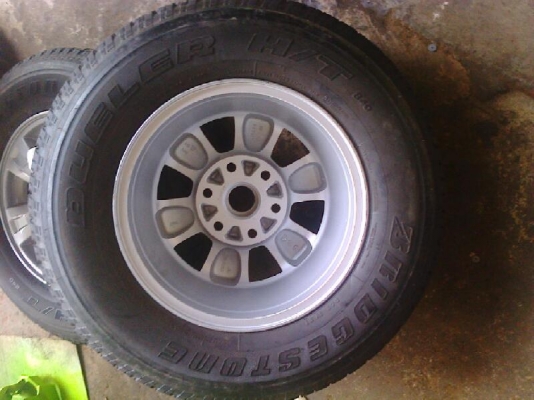 แม็กซ์ไททัลพลัส16+ยางบิดโตน245 70R16(ล้ออะไหล่ชั้นเลิศ)