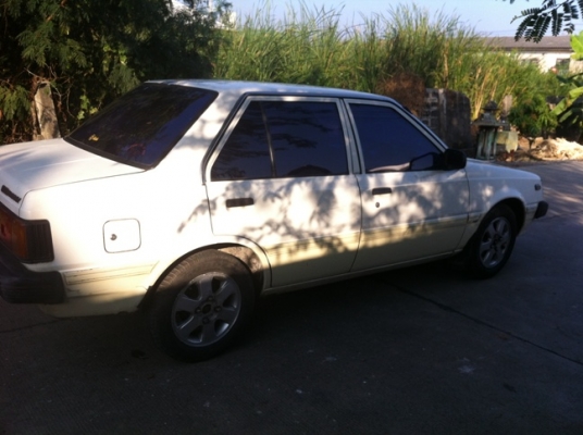 รุ่นหายากหน่อยครับ เกียร์ออโต้ พ.พาวเวอร์โรงงาน เครื่อง 1.3 เดิม กระจกพับไฟฟ้า ปรับไฟฟ้า สีเดิมๆ