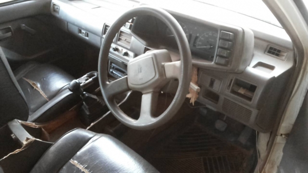 ***ขายแล้วครับขอบคุณ Truck2hand ขาย กระบะแค็ปมังกรทอง90HP ยอดนิยมราคาถูกๆ ISUZU SPACECAB 2.5SL ปี36/93 เครื่องเดิมเกียร์เดิม เครื่องดีแห้งดี ช่วงล่างแน่นดี คัสซีสวยเดิม กระบะไม่สวยพื้นผุตามรูป แปลงหน้า"แป๊ะยิ้ม" ภายในโอเค พ.พาวเวอร์ แอร์มีระบบ ล