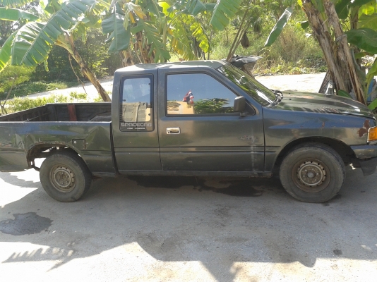 ISUZU TFR ปี 2536 ขายตามสภาพดูเอา ISUZU TFR ปี 2536 ขายตามสภาพดูเอา