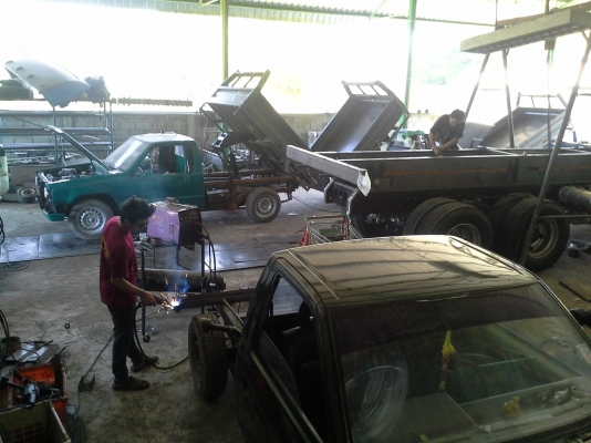 รับติดตั้งประกอบดั้มพ์ รถปิ๊กอัพ รถ 6 ล้อ ราคากันเอง