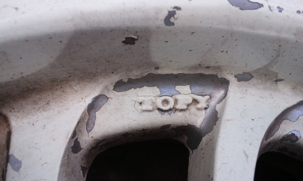 ขายแม็กขอบ13 พร้อมยางเรโทร ถูำกๆๆเลยครับ 4รู114 1900บาท