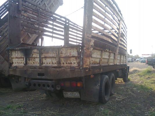 เหลือคันเดียวครับ Rock 165 สิบล้อไม่ดั้ม 1 เพลา ยาาว 7 เมตร