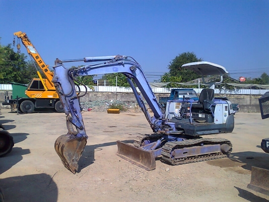 รถขุด MITSUBISHI MM35B มีลายหัวเจาะ