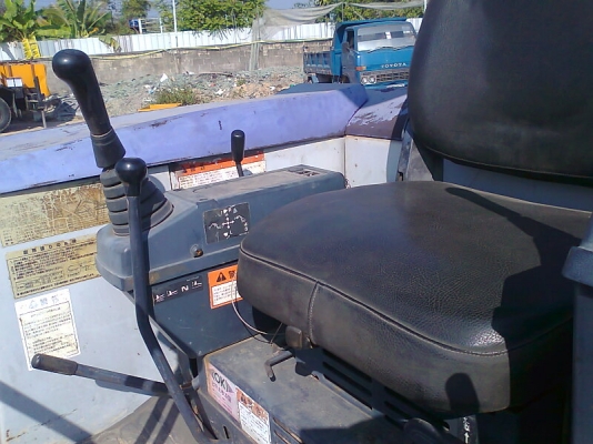 รถขุด MITSUBISHI MM35B มีลายหัวเจาะ