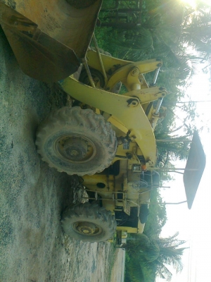 รถตักเลี้ยวเอว FURUKAWA FL160 สภาพดี พร้อมใช้ ใช้งานอยู่ทุกวันที่ร้าน..บุ็งกี้ประมาณ1.5 คิว