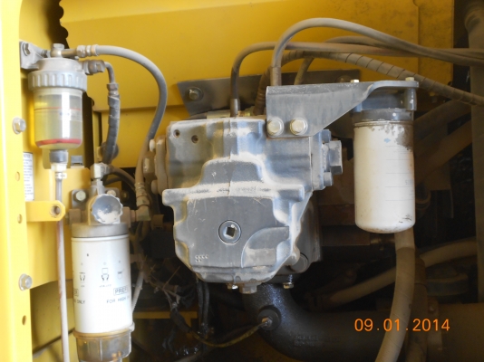 ขาย komassu PC 200 - 7 ปี 2003 สภาพพร้อมใช้งาน ปั๊มแรง ช่วงล่างดี ไมค์ 8xxx  ช.ม. รถออกห้าง เอกสารพร้อม