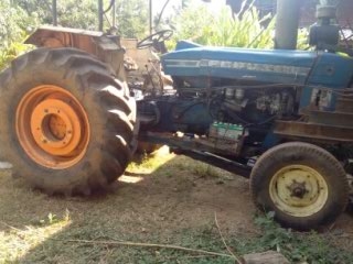 FORD 6600 T5 ปั้มเหลี่ยม ไอดีกลม หาง3  หาง7 เล่มทะเบียนพร้อม