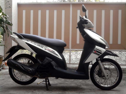 ขออนุญาติขาย Honda Click Play สีขาวมุก โอนให้ฟรีครับ