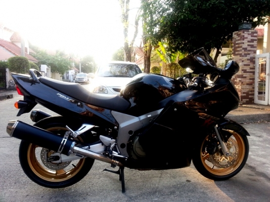 <<<<<< CBR 1100 XX Super BlackBird >>>>>>