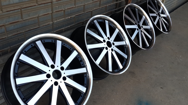 Rojam RT091 ขอบ 20 5/114 กว้าง 8.5 ออฟ 35 พร้อมยางปี12