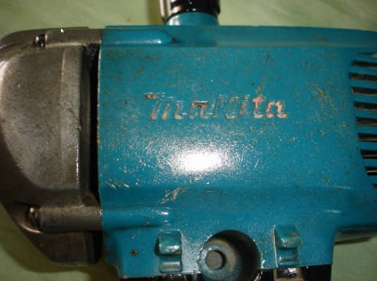 ขายสว่านไฟฟ้ารอบช้า makita 13mm. รุ่น 6013 B (620w.)