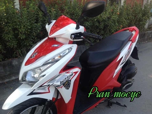 ขายHonda click สีขาวเเดง ปี2103 ขายHonda click สีขาวเเดง ปี2103