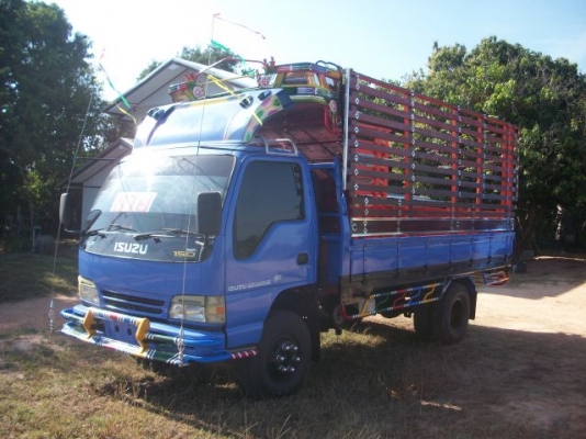 ขายด่วน 680000  ISUZU NQR 120 ตัวพิเศษ คัชซีใหญ่ ยาว 4.3 m พร้อมลุยไร่อ้อย