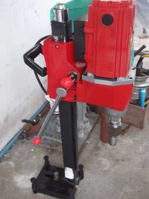 ขายเครื่องเจาะพื้นคอนกรีต coring core drill