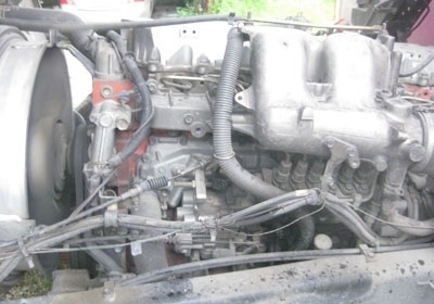 ขาย Deca Uro 2 ปี 48 หกล้อตู้สิบบานยาว 7.2 m สวยมาก โทร 088-4501277