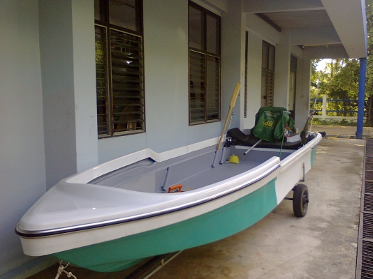 ขายเรือ 16 ฟุต พร้อมเครื่องหางยาว 13 แรง พร้อมใช้