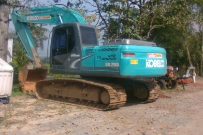 ขายแม็คโค Kobel sk200 mark 8 Super YN12 ไฟฟ้าครบสวยพร้อมใช้ โทร 088-4501277