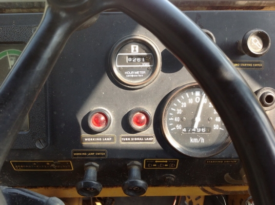 รถตักล้อยาง Komatsu 510 เก่าญี่ปุ่น ซีเรียล 1514X กรองเดี่ยว บุ้งกี๋ 1.2Q รถตักล้อยาง Komatsu 510 เก่าญี่ปุ่น ซีเรียล 1514X กรองเดี่ยว บุ้งกี๋ 1.2Q