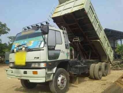 ขายรถบรรทุกสิบล้อดั๊มพ์ Hino วางหัว 3M เครื่องเกียร์ 3M แชสซี 226 - 2 เพลา ลงเล่มแล้ว