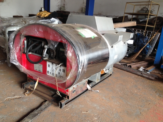 ขาย ถังน้ำมัน 930 ลิตร พร้อมหัวจ่ายน้ำมัน