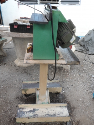 ขายครับขาย เครื่องลบมุมเหล็ก 1 HP ไต้หวัน ไฟบ้าน ขายครับขาย เครื่องลบมุมเหล็ก 1 HP ไต้หวัน ไฟบ้าน