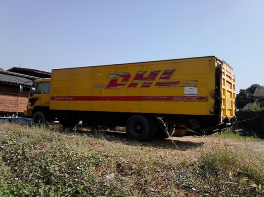 ขายตู้ส่งสินค้า กว้าง3 ยาว7.4 สูง2 เมตร มีสองตู้ราคาตู้ละ40000 บาท ขายตู้ส่งสินค้า กว้าง3 ยาว7.4 สูง2 เมตร มีสองตู้ราคาตู้ละ40000 บาท