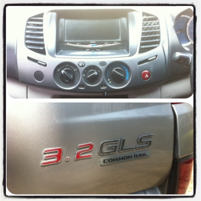 ขาย TRITON 3.2 ตัวTOP ออโต้ 4x4 มือเดียวป้ายแดง ขาย TRITON 3.2 ตัวTOP ออโต้ 4x4 มือเดียวป้ายแดง