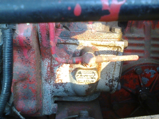 DAEWOO 320 เทอโบแรงม้า พร้อมชุดแแก้ส NGV มีใบคุมเครื่องด้วยครับ พอดีบ้านผมบ้านนอกไม่มีปั้ม NGVครับ ยกลงจาก UDหางปลา