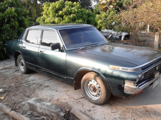 Toyota Crown ปี 2516 สภาพเดิมๆๆ บางๆๆ