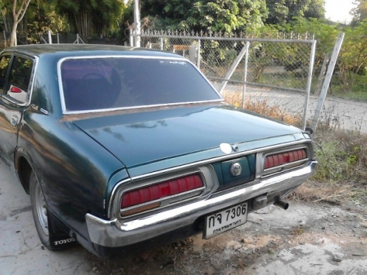 Toyota Crown ปี 2516 สภาพเดิมๆๆ บางๆๆ