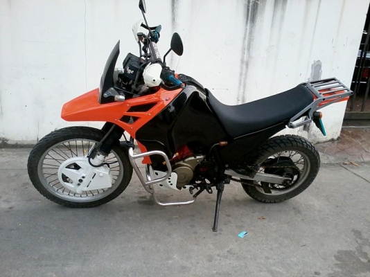 Suzuki Dr750 inv.