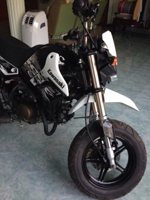 ืNew ksr 2013 สตาร์ทมือ สีขาว ตัวใหม่ครับ รถแค่ 7 เดือน ครับ ืNew ksr 2013 สตาร์ทมือ สีขาว ตัวใหม่ครับ รถแค่ 7 เดือน ครับ