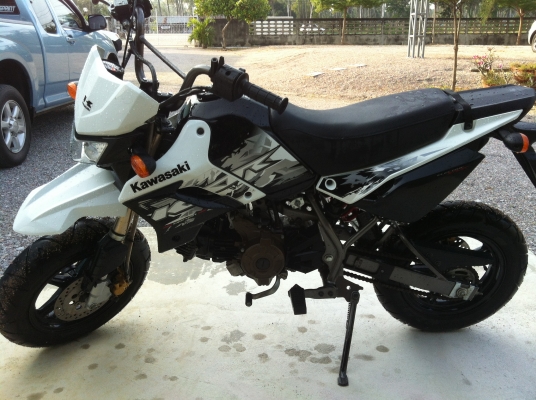 ืNew ksr 2013 สตาร์ทมือ สีขาว ตัวใหม่ครับ รถแค่ 7 เดือน ครับ ืNew ksr 2013 สตาร์ทมือ สีขาว ตัวใหม่ครับ รถแค่ 7 เดือน ครับ