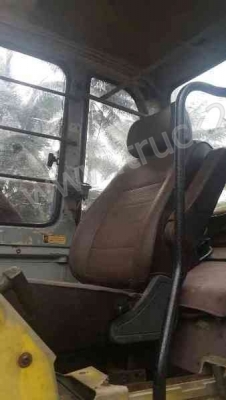 รถแบคโฮ ยี่ห้อ Kobeko รุ่น sk200 สภาพ 70\%