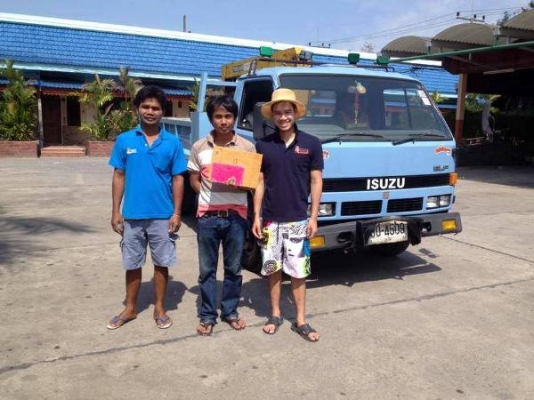 รถบรรทุกดั๊มพร้อมติดเครน ยี่ห้อ ISUZU รุ่น NPR 110 แรงม้า ติดเครน 2 ตัน (มีภาพ VDO ประกอบ) รถบรรทุกดั๊มพร้อมติดเครน ยี่ห้อ ISUZU รุ่น NPR 110 แรงม้า ติดเครน 2 ตัน (มีภาพ VDO ประกอบ)