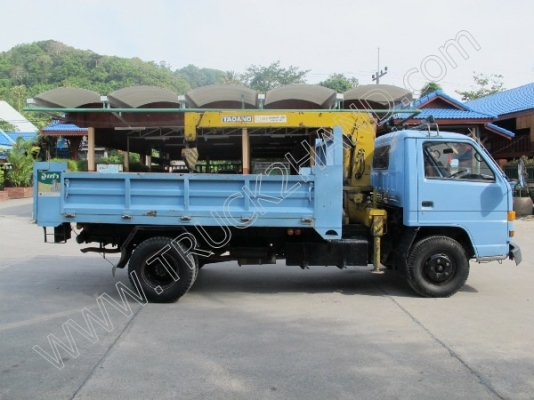 รถบรรทุกดั๊มพร้อมติดเครน ยี่ห้อ ISUZU รุ่น NPR 110 แรงม้า ติดเครน 2 ตัน (มีภาพ VDO ประกอบ) รถบรรทุกดั๊มพร้อมติดเครน ยี่ห้อ ISUZU รุ่น NPR 110 แรงม้า ติดเครน 2 ตัน (มีภาพ VDO ประกอบ)