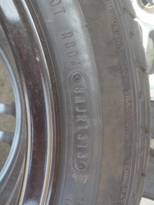 ขายแม็ก15 te38 พร้อมยาง195 60 15 กว้าง6.5 ยางปี12 95\% ขาย12000