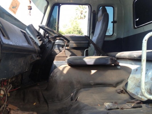 ขาย 10ล้อ ร็อคกี้ 195 เพลาเดียว แท้ๆคับ