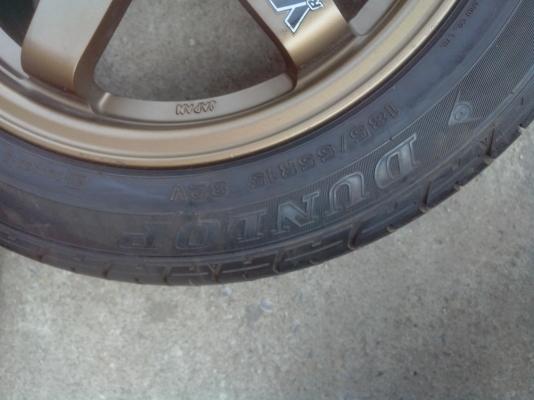 ขายte37ขอบ15พร้อมยางปี11 185 55 15 ยาง98\% ล้อแม็กใหม่ครับขาย12000