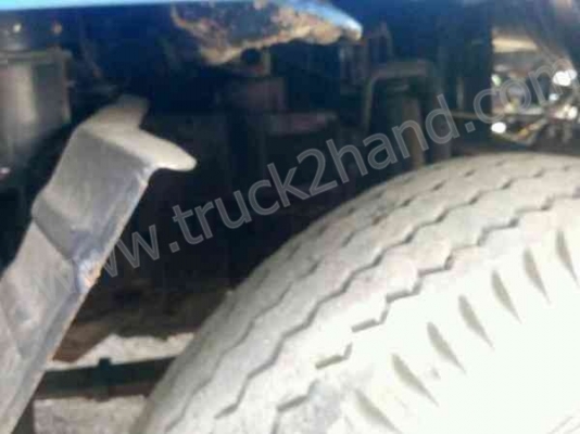 รถบรรทุก 6 ล้อ ยี่ห้อ ISUZU รุ่นNPR 115เเรงม้า