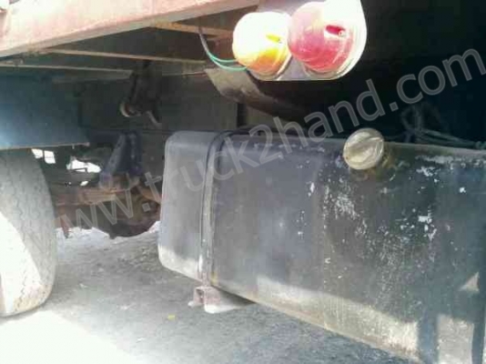 รถบรรทุก 6 ล้อ ยี่ห้อ ISUZU รุ่น NPR 115 เเรงม้า