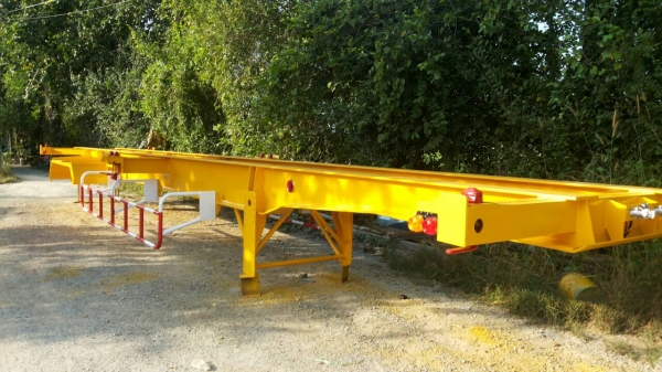 รถเทรลเลอร์นำลาภ  มงคลสยาม  ขายหางก้างปลา  2  เพลา   NUM  LAP